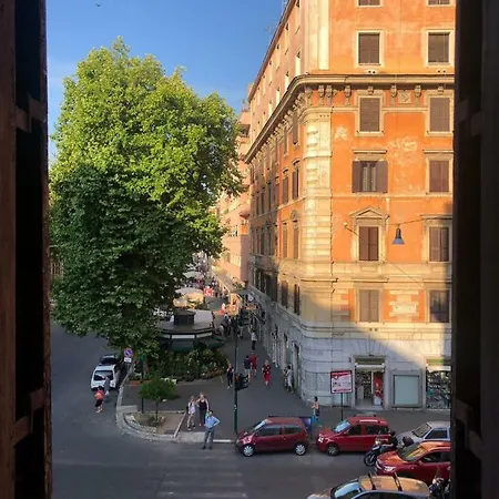 Maison Leone Iv